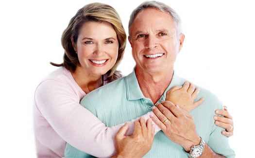 This Glucofort reviews image is the image of an old couple.